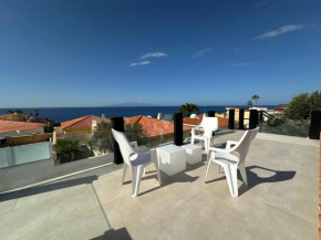 Ocean Vibes with sea view and private heated pool